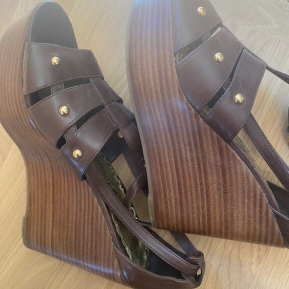 Juicy Couture wood wedges - size 9 - excellent condition - Picture 6 of 6
